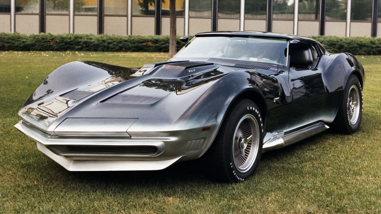 A refined evolution of the Mako Shark II, the Corvette Manta Ray showcased what GM’s design team could do when given free rein. With its stretched tail, chin spoiler, and monochromatic finish, it hinted at future Corvette design while grounding the C3’s proportions in something more believable and aerodynamic. Beneath the skin, it briefly housed an all-aluminum ZL1 big-block, underscoring its role as both styling statement and engineering testbed. The Manta Ray was never meant for production, but it helped define the Corvette’s visual vocabulary for years to come. (Image courtesy of GM Media)