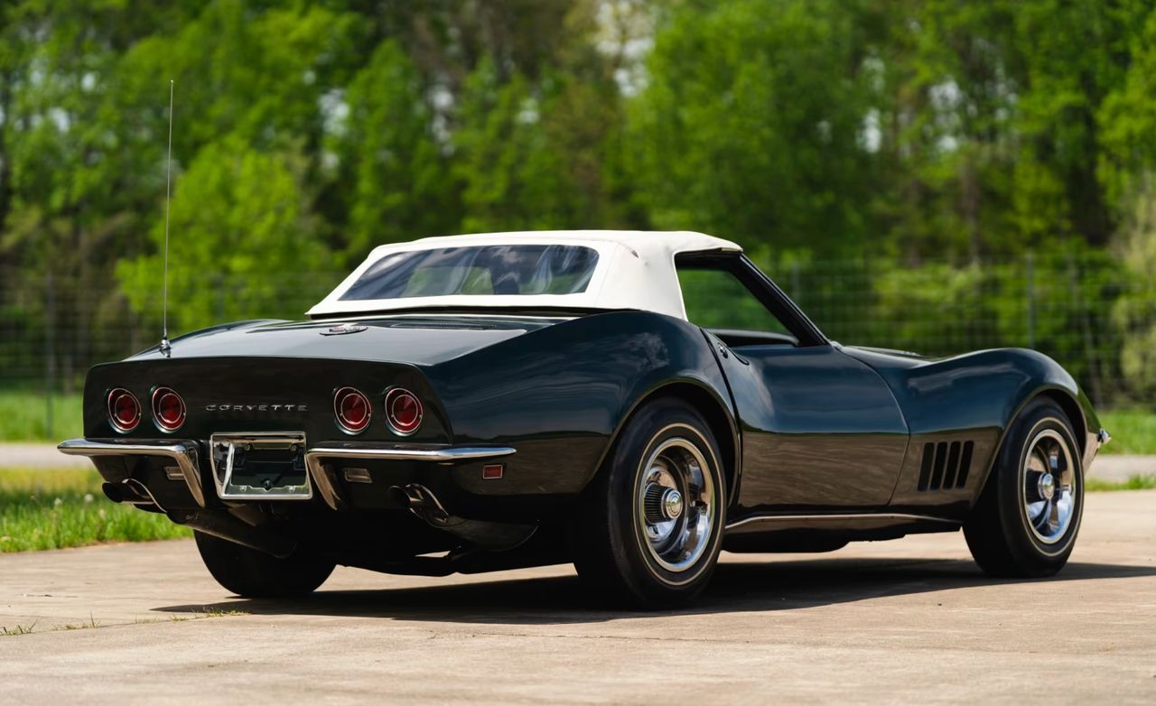 1968 Corvette Convertible (Image courtesy of Mecum Auctions)