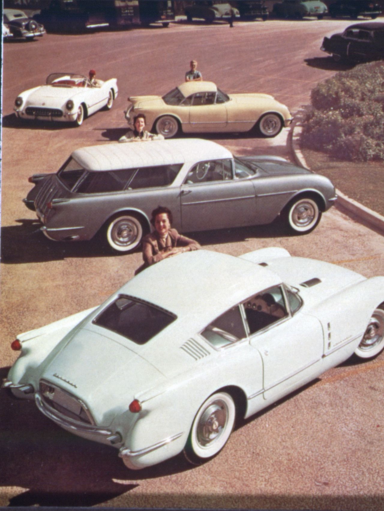 “What might have been” is parked right here: the Corvette Corvair fastback and Nomad sport wagon—Motorama teasers that hinted at a full Corvette family if the car had sold. But 1954 was a wobble: Chevrolet built 3,640 Corvettes and roughly 1,100 remained unsold by New Year’s Day 1955, proof that a Blue Flame six, Powerglide, and a premium price weren’t lighting up buyers. Expansion plans stalled, and GM redirected the Nomad’s look to the 1955 Bel Air instead of a Corvette-based wagon, while the Corvair fastback stayed a one-off (its name later recycled for Chevy’s 1960 compact). What kept the program alive was a pivot to performance—Zora Arkus-Duntov’s late-1953 memo urging Chevy to court hot-rodders with engineered speed parts and real power. Leadership listened, and the 265-cid small-block V-8 arrived for 1955, changing Corvette’s trajectory and, eventually, its fortunes. (Image courtesy of GM Media LLC)