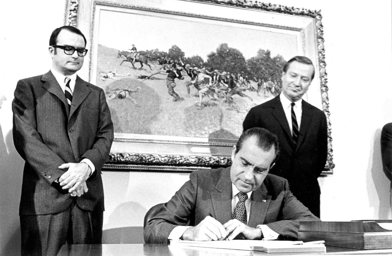 This photo captures President Richard Nixon in late 1970, signing the landmark Clean Air Act even as the ground was shifting under America’s energy policy. While Washington tightened emissions standards at home, OPEC nations were beginning to flex their collective muscle abroad, pushing for higher prices and greater control over production. By 1971, those moves signaled that cheap, plentiful gasoline was no longer guaranteed—and Detroit’s big-cube performance cars were suddenly marching toward a very different future. For Chevrolet and Corvette, the moment foreshadowed an era of compression-ratio cuts, lower octane fuel, and a gradual retreat from the unrestrained horsepower of the late 1960s. (Image courtesy of WikiMedia.com)