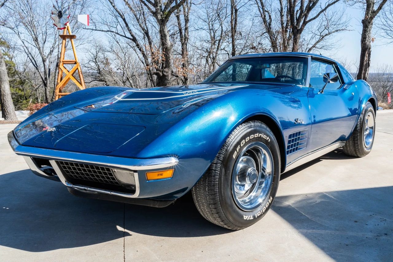 Market check: this Bridgehampton Blue 1970 LT-1 brought $55,000 on Bring a Trailer (Feb. 23, 2023). A driver-focused example, it had a .030-over rebuilt LT-1 (forged pistons, solid-lifter cam) with aluminum intake, Quick Fuel carb, and MSD ignition, backed by a Muncie 4-speed; it also wore a power-steering conversion, Wilwood four-wheel discs, and 15-inch Rally wheels with raised-white-letter tires. Repainted and reupholstered but mechanically fresh, it’s a clean comp that shows the LT-1’s sustained appeal: well-sorted drivers trade in the mid-five figures while top, highly original cars bring notably more. (Image courtesy of Bringatrailer.com)
