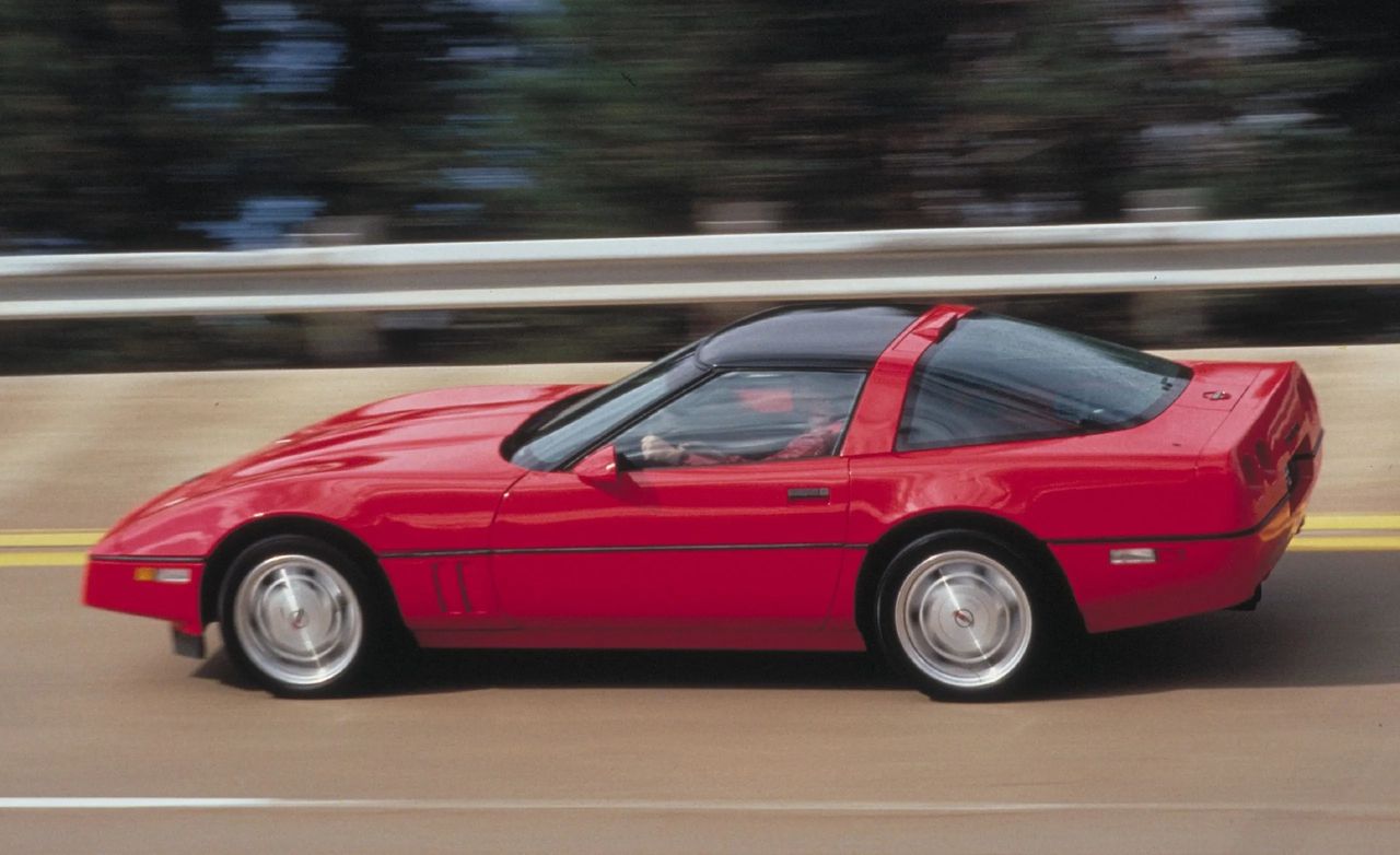 The 1989 Corvette ZR-1 marked the arrival of the “King of the Hill,” showcasing a revolutionary Lotus-designed, Mercury Marine–built LT5 V8 that redefined American performance. With its wide rear fascia, unique badges, and a top speed approaching 180 mph, it instantly became a legend in Corvette history. (Image courtesy of GM Media LLC.)