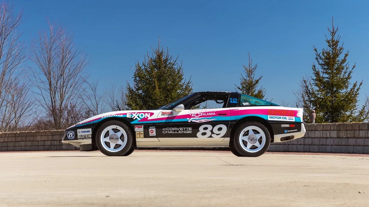 The 1989 Corvette Challenge marked the second season of the SCCA-sanctioned one-make racing series, featuring identically prepared Corvette coupes equipped with the L98 350ci engine and Z51 handling package. With 29 cars competing across multiple events, the series showcased the C4’s track-ready performance and provided a proving ground for both amateur and professional drivers.