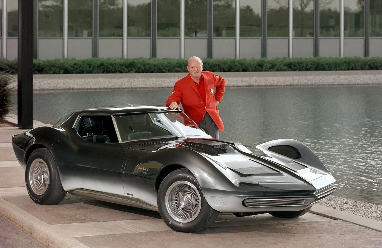 The Mako Shark II was the purest expression of late-’60s Corvette fantasy—a rolling manifesto of knife-edge fenders, a pinched, chrome-laden nose, and bodywork that seemed to ignore anything as mundane as crash standards. By 1973, that attitude simply couldn’t survive the new NHTSA 5-mph bumper mandate. The production Corvette’s front end had to evolve into a longer, urethane-covered impact structure that could deform and recover without shattering paint or fiberglass. In the process, the Mako’s theatrical spear-point face was softened into something more compliant and durable—proof that even the most dramatic show car visions eventually answer to regulation, or disappear.