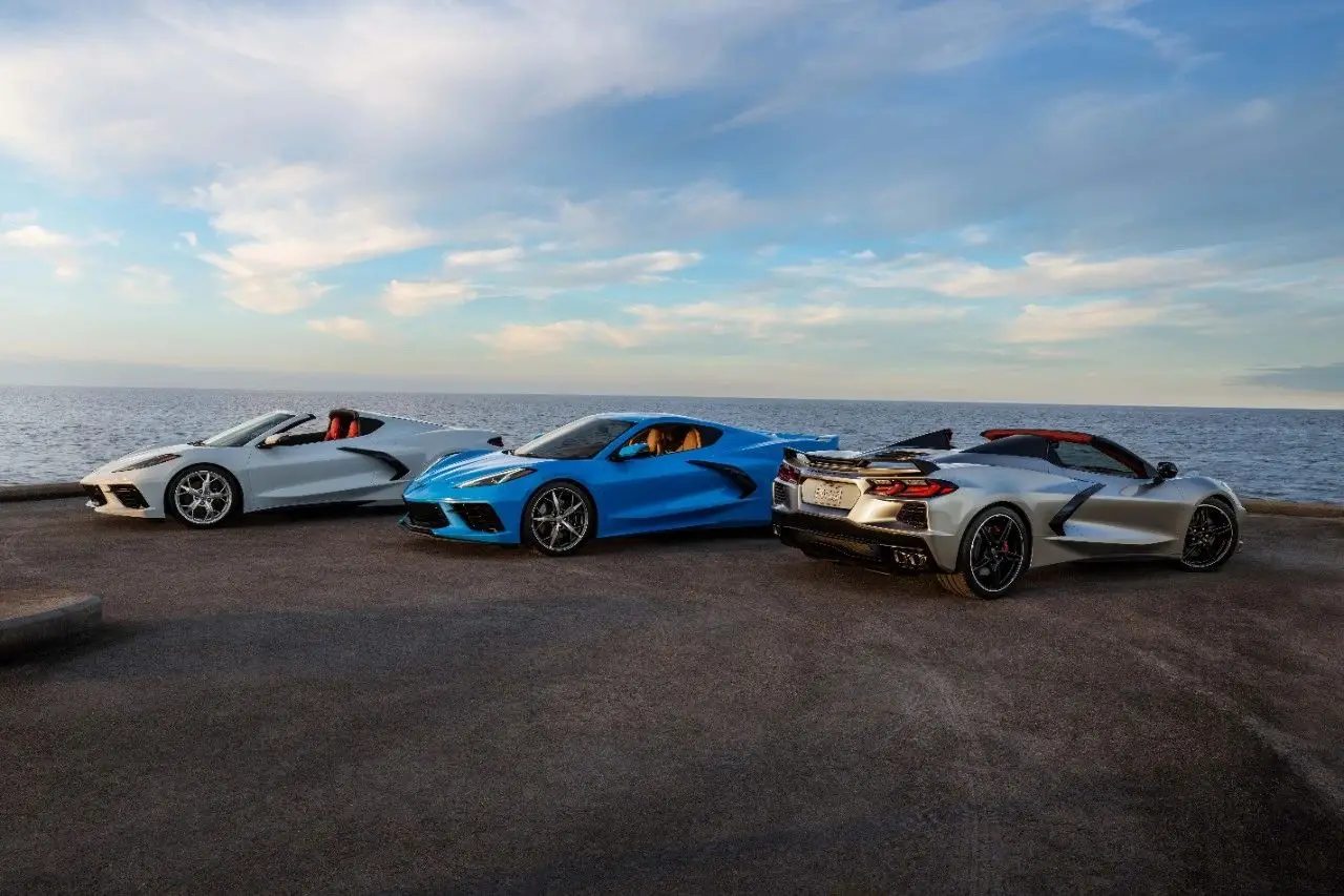 The 2021 Corvette was the year the mid-engine gamble became everyday reality—refined ride (MRC available without Z51), cleaner tech (wireless CarPlay/Android Auto), and real choice from coupe to the wildly successful hardtop convertible. It kept supercar numbers—sub-3s to 60, low-11s in the quarter—while remaining a genuine road-trip partner with two trunks and an upscale cabin. New colors like Red Mist and Silver Flare signaled confidence, and a huge Z51 take rate proved buyers understood the hardware. In a market that only got pricier, 2021 locked in the C8’s identity: no-asterisk performance you could actually live with. (Image courtesy of GM Media)
