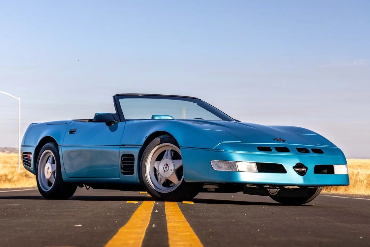 The 1989 Callaway Twin Turbo Corvette was a factory-option supercar that transformed the standard C4 into a 382-horsepower, twin-turbocharged powerhouse capable of topping 175 mph. Distinguished by its subtle “Callaway Twin Turbo” badging and aggressive performance, it represented one of the most exclusive and potent Corvettes of the late 1980s. (Image courtesy of bringatrailer.com)