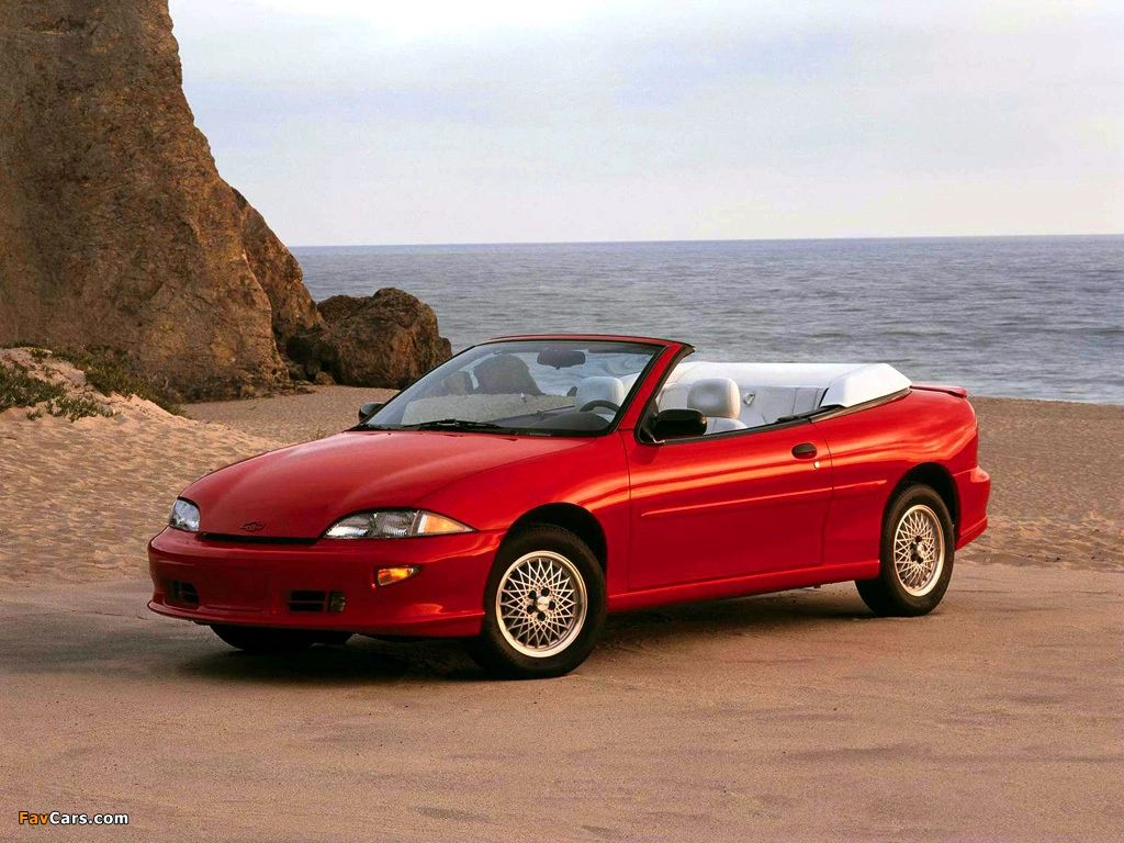 Though it may seem surprising, the design language of the mid-1990s Chevrolet Cavalier owed a quiet debt to the Stingray III concept car. When GM Styling under Chuck Jordan and John Cafaro advanced the Stingray III’s lean, organic surfacing and cab-forward stance in 1992, those themes filtered down into Chevrolet’s mainstream cars. By 1995, the third-generation Cavalier carried slim, wraparound headlamps, a rounded nose, and body sides that looked more “shrink-wrapped” over the wheels—clear echoes of the concept’s sculptural simplicity. While the Corvette remained the aspirational halo, the Cavalier convertible pictured here demonstrates how GM spread elements of advanced design across its lineup, softening boxy edges of the 1980s in favor of a sleeker, more aerodynamic family look inspired by the Stingray III. (Image courtesy of HotCars.com)