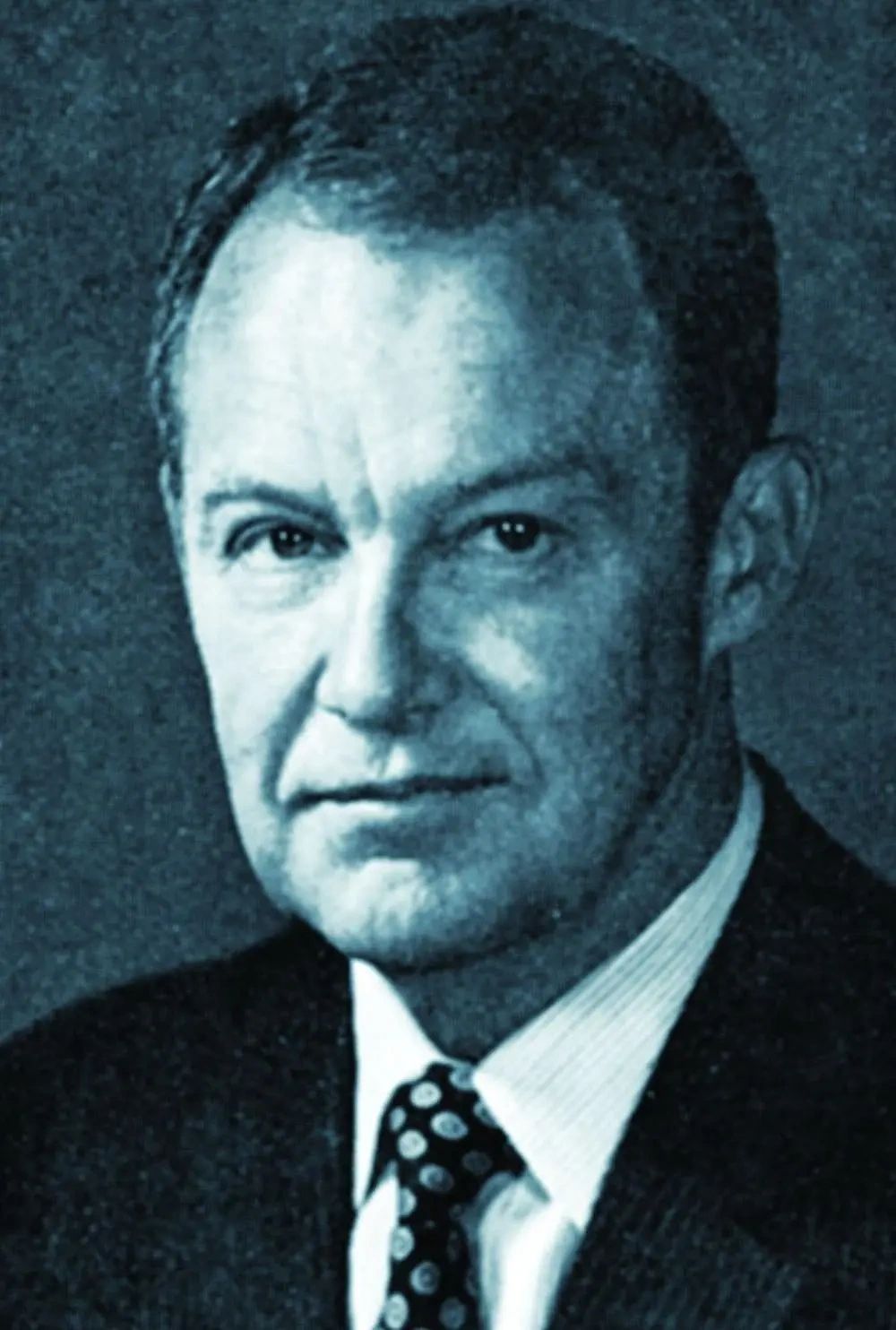 Frank Winchell was one of GM’s sharpest engineering minds—a behind-the-scenes problem solver whose influence quietly shaped some of the corporation’s most ambitious experimental programs. As the head of GM’s Research and Development group in the early 1960s, Winchell championed unconventional layouts, lightweight structures, and emerging materials, pushing for solutions that traditional production teams often viewed as too radical. His fingerprints are all over the XP-819, the infamous rear-engine “ugly duckling” Corvette prototype of 1964. When Zora Arkus-Duntov refused to support a rear-engine configuration, GM leadership steered the assignment to Winchell, who greenlit Herb Grasse and Larry Shinoda to develop a car that tested the limits of packaging and weight balance. Though the project was short-lived, Winchell’s willingness to explore risky architectures made XP-819 an essential waypoint in Corvette’s long—and often contentious—journey toward mid-engine design. (Image courtesy of GM Media LLC) Frank Winchell was one of GM’s sharpest engineering minds—a behind-the-scenes problem solver whose influence quietly shaped some of the corporation’s most ambitious experimental programs. As the head of GM’s Research and Development group in the early 1960s, Winchell championed unconventional layouts, lightweight structures, and emerging materials, pushing for solutions that traditional production teams often viewed as too radical. His fingerprints are all over the XP-819, the infamous rear-engine “ugly duckling” Corvette prototype of 1964. When Zora Arkus-Duntov refused to support a rear-engine configuration, GM leadership steered the assignment to Winchell, who greenlit Herb Grasse and Larry Shinoda to develop a car that tested the limits of packaging and weight balance. Though the project was short-lived, Winchell’s willingness to explore risky architectures made XP-819 an essential waypoint in Corvette’s long—and often contentious—journey toward mid-engine design. (Image courtesy of GM Media LLC)