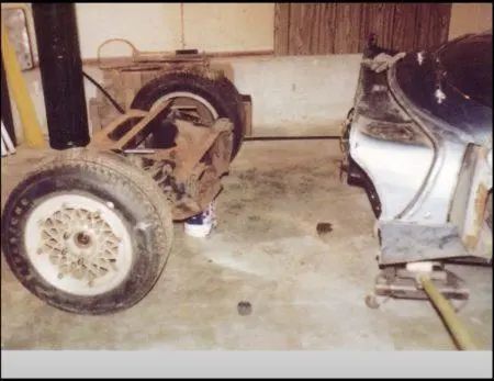 In this grainy snapshot from Smokey Yunick’s “Best Damn Garage in Town,” the XP-819 has been reduced to little more than a rusty rear clip and a severed body shell—just stray pieces in a shop overflowing with projects. It is almost impossible to imagine, looking at this scene, that these discarded fragments would one day be recognized, gathered back together, and rebuilt into one of the most important Corvette prototypes ever to survive. In this grainy snapshot from Smokey Yunick’s “Best Damn Garage in Town,” the XP-819 has been reduced to little more than a rusty rear clip and a severed body shell—just stray pieces in a shop overflowing with projects. It is almost impossible to imagine, looking at this scene, that these discarded fragments would one day be recognized, gathered back together, and rebuilt into one of the most important Corvette prototypes ever to survive.