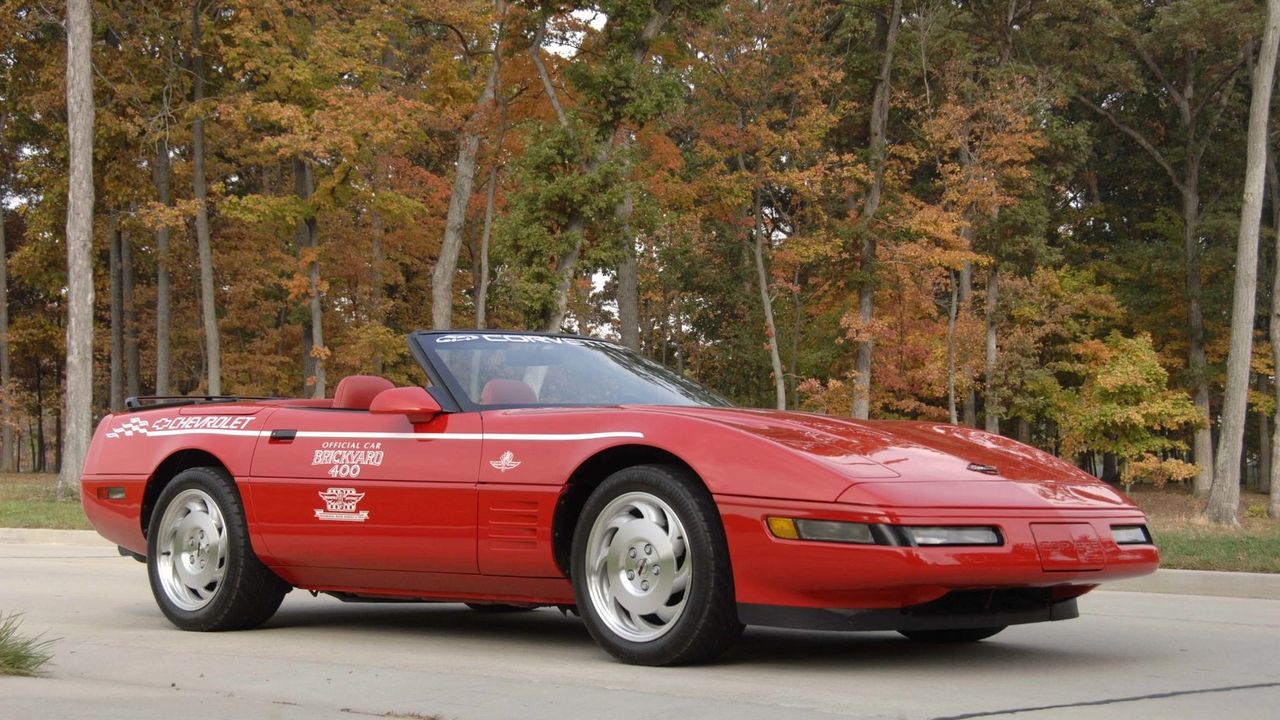 This Torch Red 1994 Corvette convertible is from the “Official Car” fleet used at the inaugural Brickyard 400 at Indianapolis Motor Speedway (August 6, 1994). Wearing event door graphics and Chevrolet checkered flag striping, these festival Corvettes handled VIP transport, parade laps, and race-week duties while showcasing the 300-hp LT1/6-speed C4. The first Brickyard 400 became an instant NASCAR landmark—won by Jeff Gordon—and these IMS-prepped Corvettes remain collectible souvenirs of that debut year.