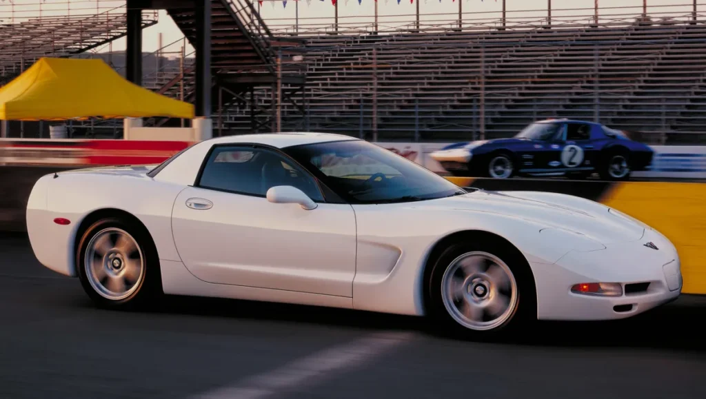 1999 FRC Corvette on track.
