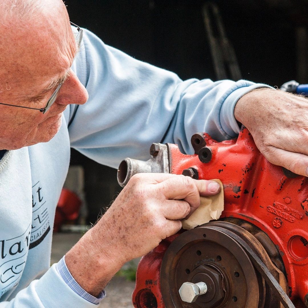 This image, shared on Tom Falconer’s own Facebook page, captures the essence of his relationship with the XP-987 GT Two-Rotor Corvette. It isn’t just a man cleaning an engine—it’s the caretaker of a one-off experiment, patiently coaxing life back into hardware most of the world had forgotten. Falconer’s hands-on devotion to this rotary powerplant, and his determination to see it turning again behind the cockpit of the XP-987 GT, speak louder than any trophy or headline. It’s a quiet, powerful reminder that history is often preserved not by institutions, but by individuals who simply care too much to let something special disappear. (Photo credit: unknown) This image, shared on Tom Falconer’s own Facebook page, captures the essence of his relationship with the XP-987 GT Two-Rotor Corvette. It isn’t just a man cleaning an engine—it’s the caretaker of a one-off experiment, patiently coaxing life back into hardware most of the world had forgotten. Falconer’s hands-on devotion to this rotary powerplant, and his determination to see it turning again behind the cockpit of the XP-987 GT, speak louder than any trophy or headline. It’s a quiet, powerful reminder that history is often preserved not by institutions, but by individuals who simply care too much to let something special disappear. (Photo credit: unknown)