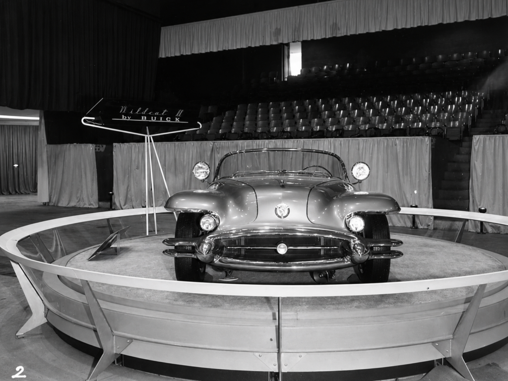 1954 Buick Wildcat II on display as part of GM's Motorama exhibit.