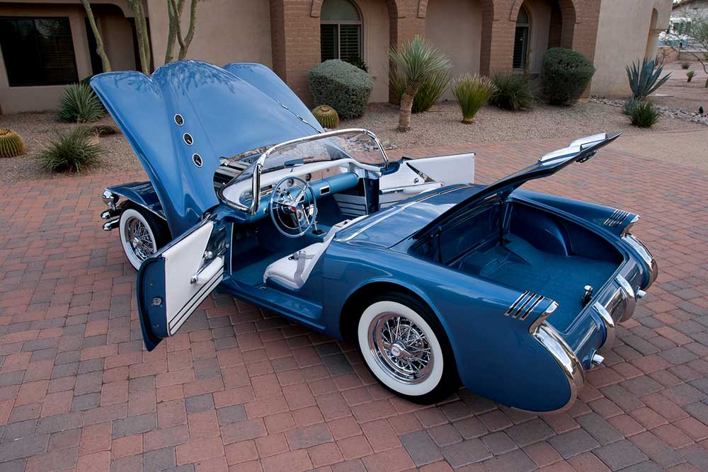 1954 Buick Wildcat II with open clamshell hood and rear decklid.