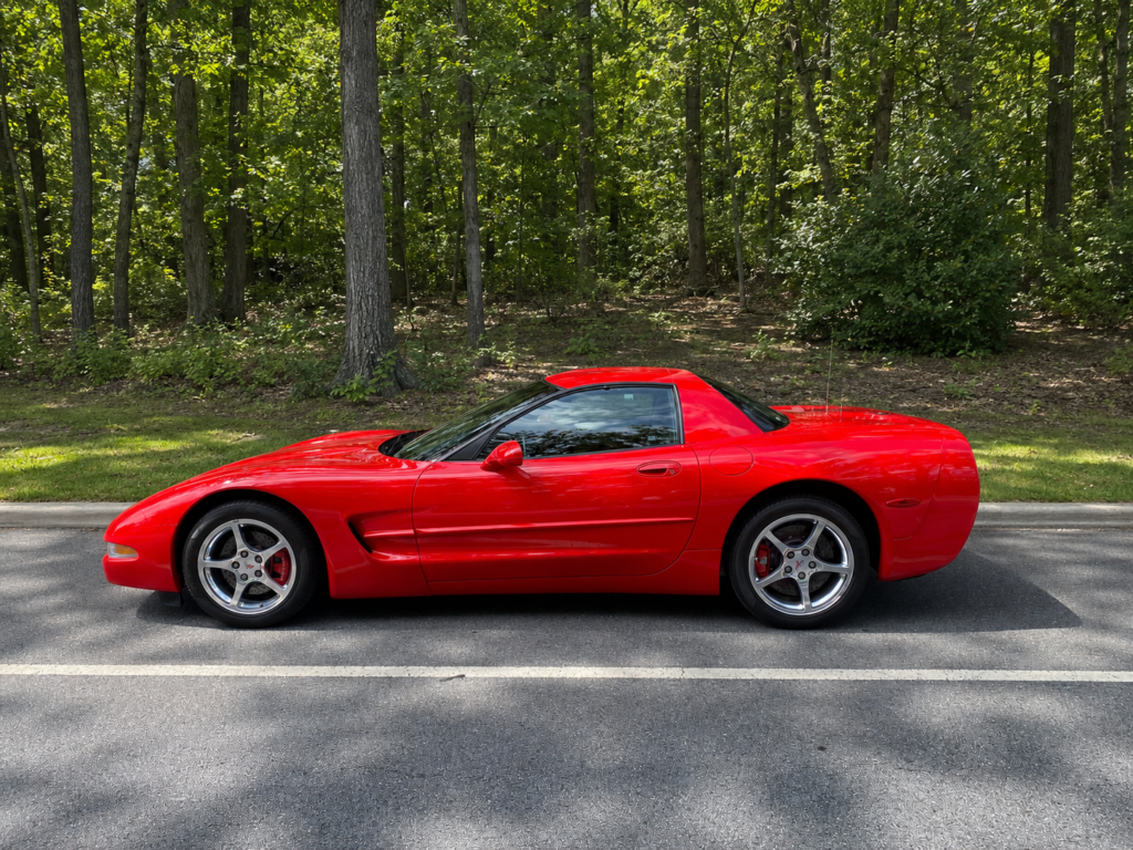 2000 Fixed Roof Coupe Corvette in red.