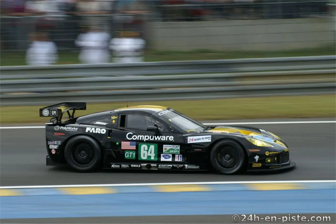 The No. 64 C6.R GT1 Corvette at the 2009 24 Hours of Le Mans. The No. 64 C6.R GT1 Corvette at the 2009 24 Hours of Le Mans.
